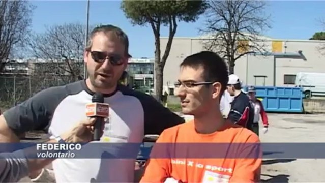 Icaro Tv. Dai nostri archivi: giù il muro della stazione (2003)