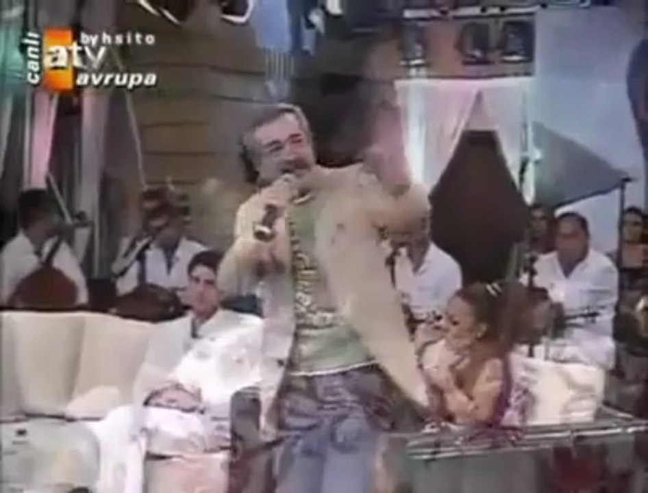 YUSUF HAYALOGLU - ULAN SEVIYORUM SesliSohbetce