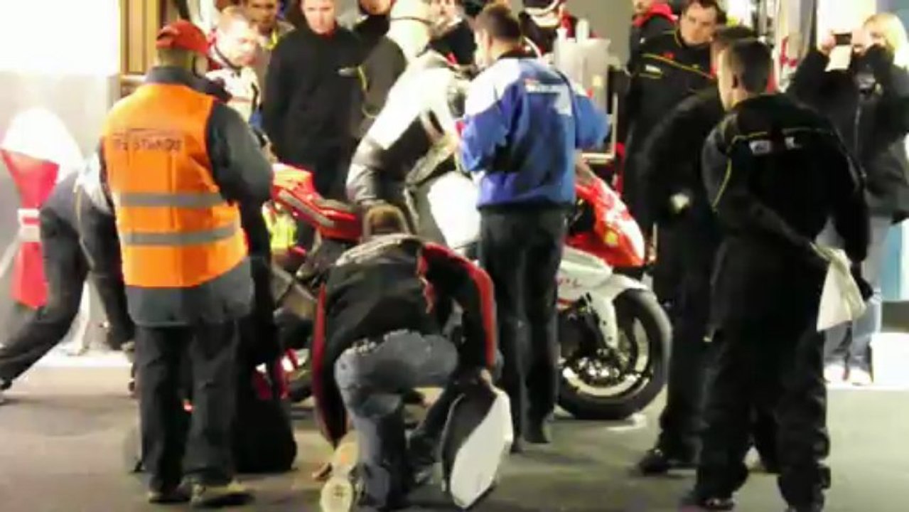 Bol d'Or 2013: Team PL PERFORMANCES avec SUZUKI LA DEFENSE 2/2
