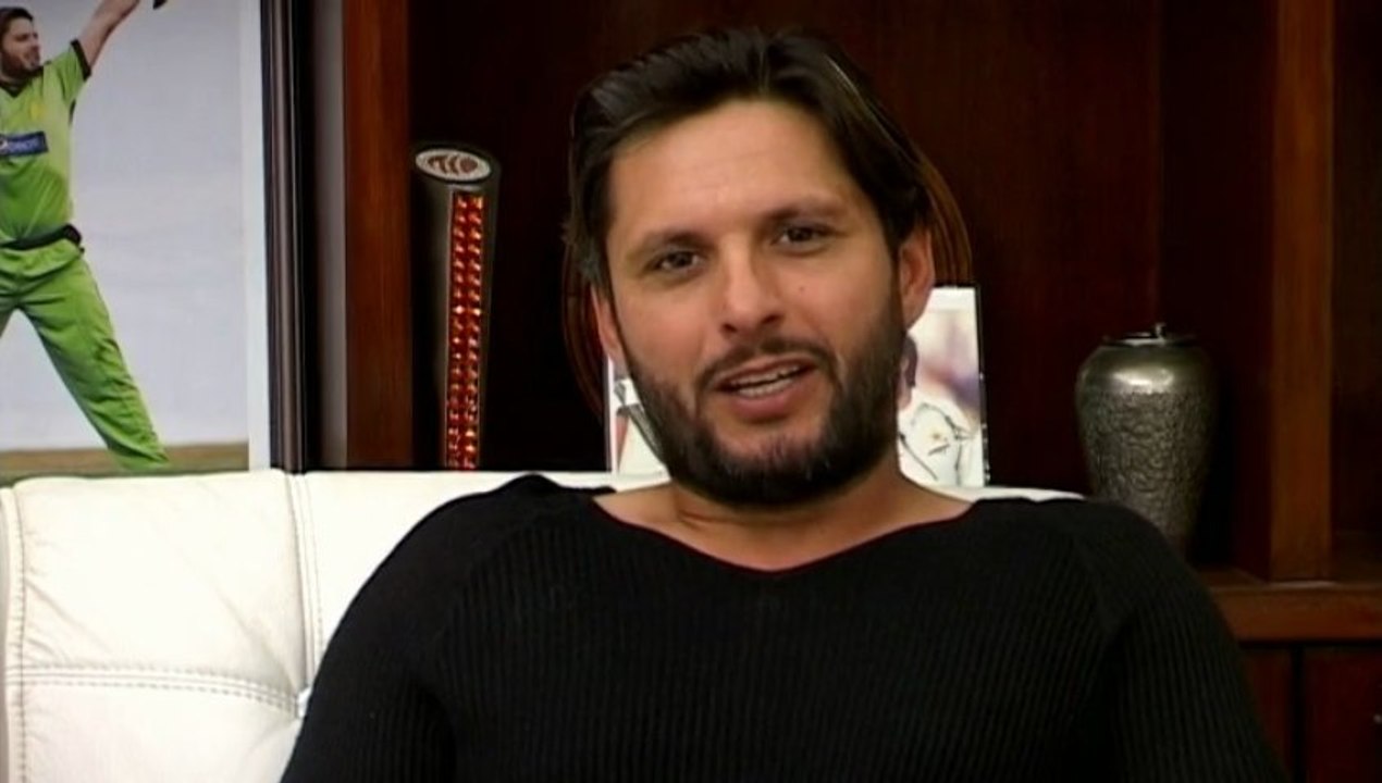 Shahid Afridi Has A Message for You!