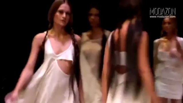 Istanbul Fashion Week Ağustos 2010 - Özlem Kaya Defilesi
