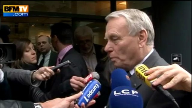 Ayrault venu donner un message de confiance aux députés PS - 22/04