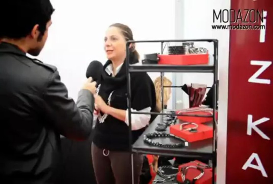 GALATA MODA  ARALIK'10  DENİZ KAPROL Röportajı