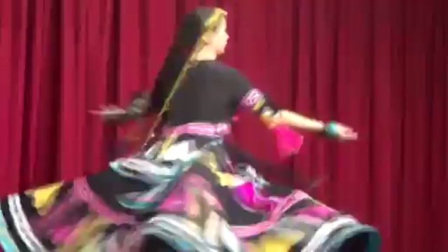 La danse kalbelia par Rachel Vidal