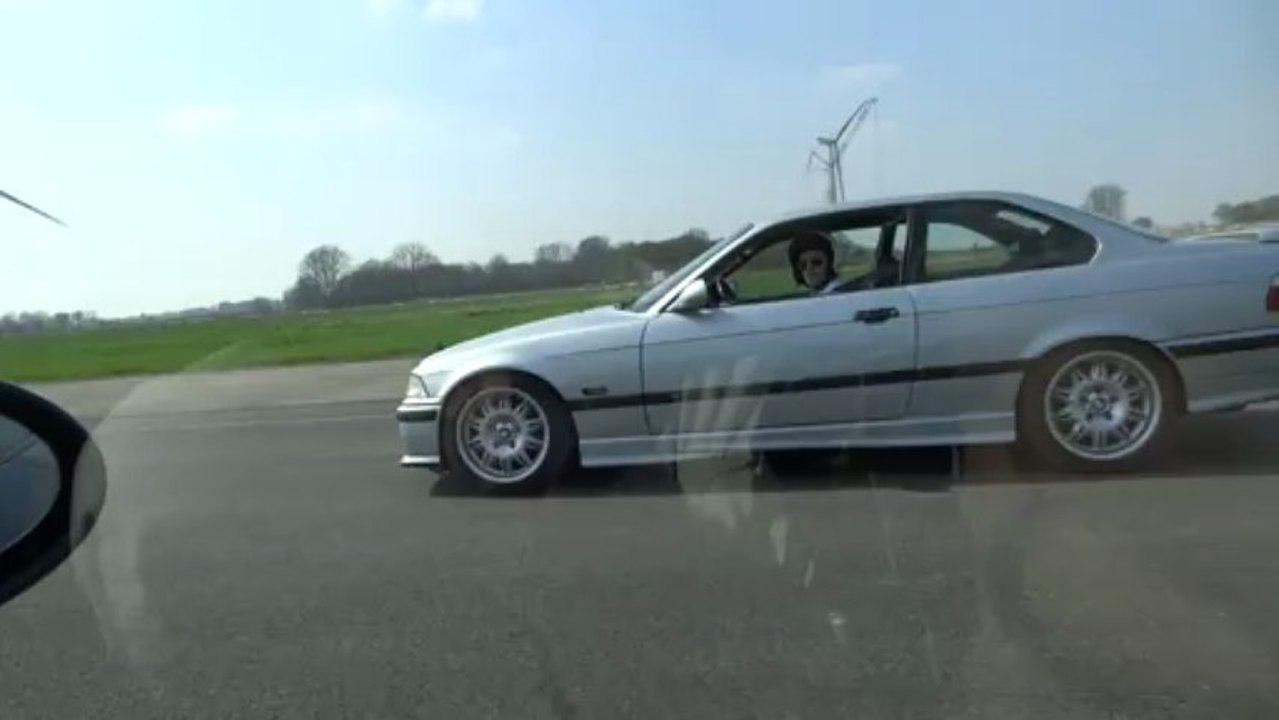 m3 e36 vs 997s cab