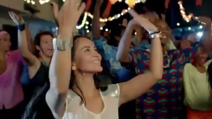 Como Le Gusta A Tu Cuerpo (Official Video) - Carlos Vives Ft