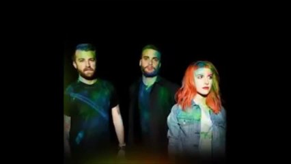Paramore - Still into you