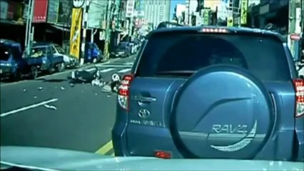 accident serious and impressive _ campagne de sécurité routière ( Raya TV )