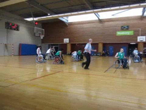 2.4 STRASBOURG contre Vandoeuvre Retour Année 2012/2013