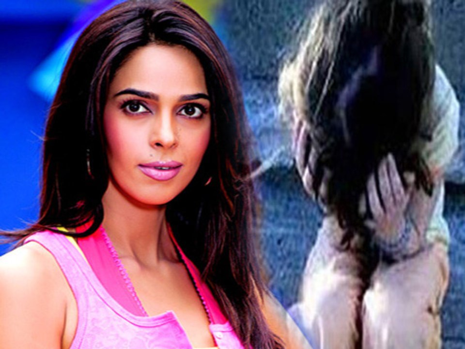 Mallika Sherawat Reacts Over Delhi Child Rape Case