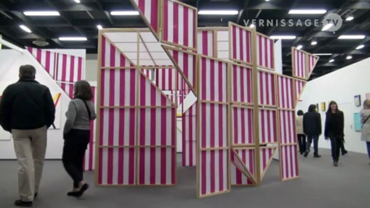 Daniel Buren: Cabane éclatée / Galerie Lahumière at Art Cologne 2013