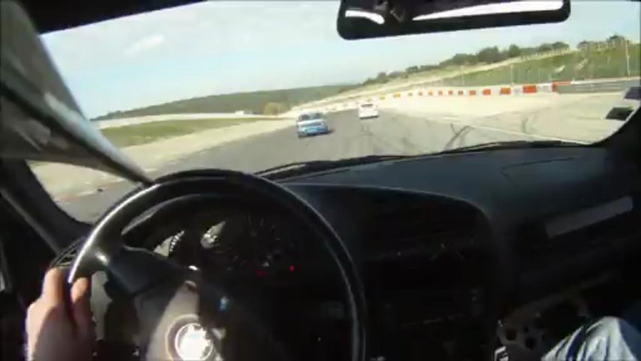 2012-12-01 - Lédenon, en passager avec Didier : dépassement hors-piste chaud bouillant, puis glissade involontaire dans toute la descente...