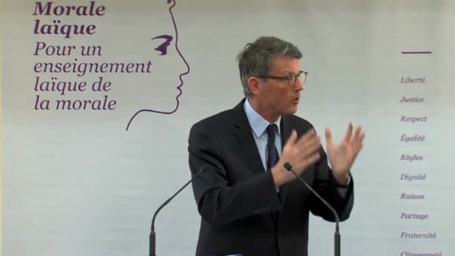 [ARCHIVE] Remise du rapport de la mission de réflexion sur l'enseignement de la morale laïque à l'école : intervention de Vincent Peillon