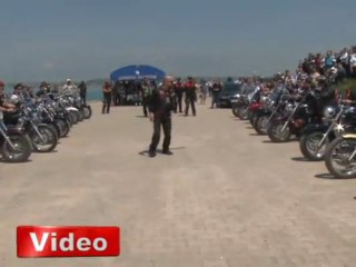 Bu da motosiklet senfonisi...