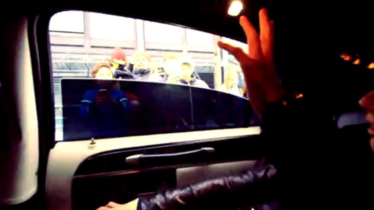 Un faux Justin Bieber en Limousine