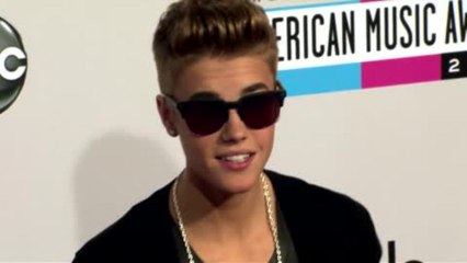 Justin Bieber Gives Up His Monkey