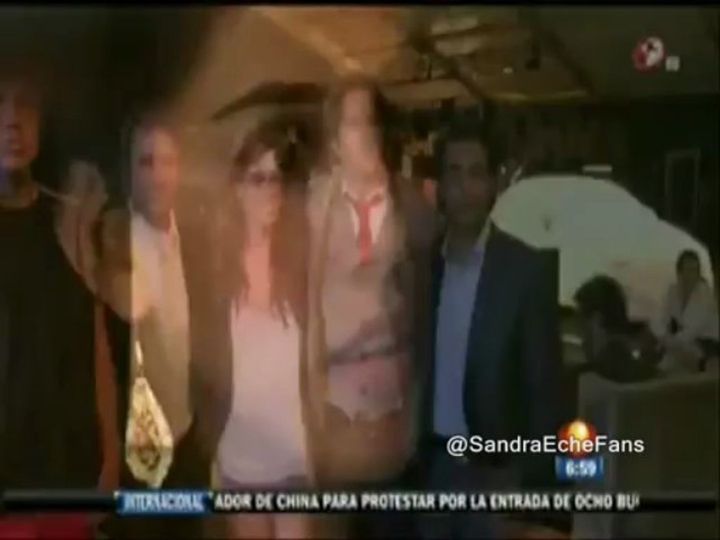 Sandra Echeverría filma con Dulce Maria