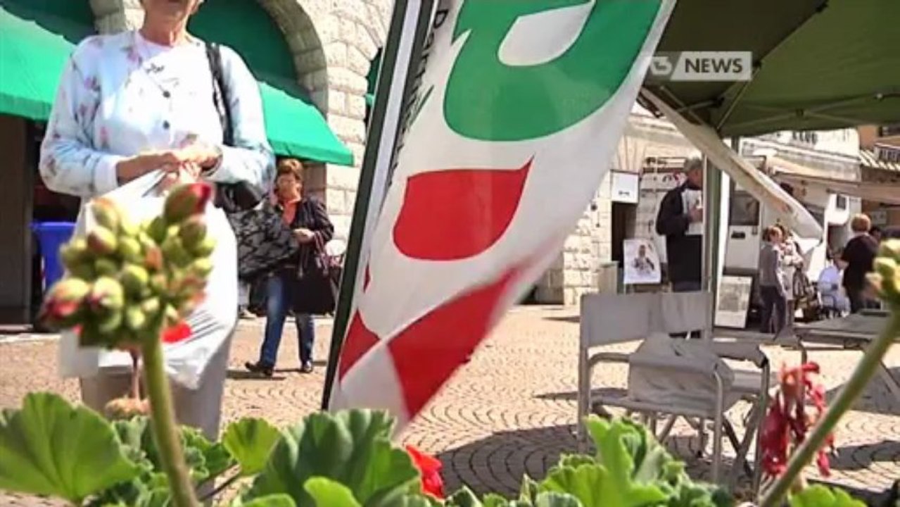 IL PD IMPLODE, LA PROTESTA DELLA BASE