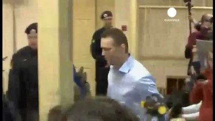 Rus muhalif Navalny yeniden hakim karşısında