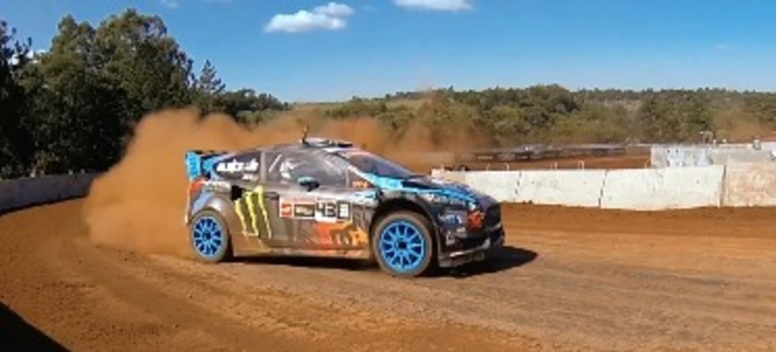 Ken Block & Ryan Sheckler - RallyCross Course P...