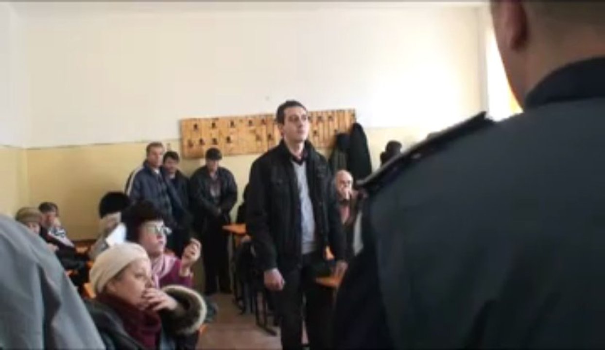 Administratora Mirea Viorica, dată afară cu Poliția de la Asociația de Proprietari 358 Constanța, zona Delfinariu - partea 4