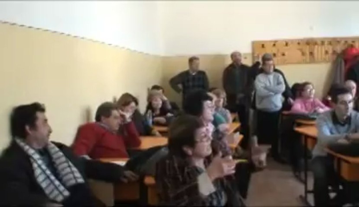 Administratora Mirea Viorica, dată afară cu Poliția de la Asociația de Proprietari 358 Constanța, zona Delfinariu - partea 15