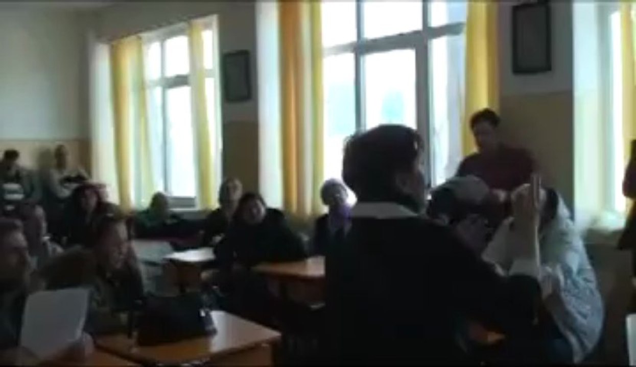 Administratora Mirea Viorica, dată afară cu Poliția de la Asociația de Proprietari 358 Constanța, zona Delfinariu - partea 24