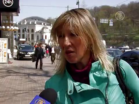 Половина украинцев дает взятки