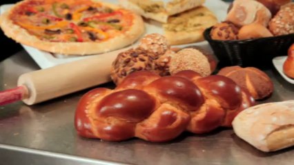 T Boursier, "Meilleur Pâtissier" M6, présente Paneo sur Cuisinix.