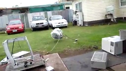 Destruction d'une machine à laver