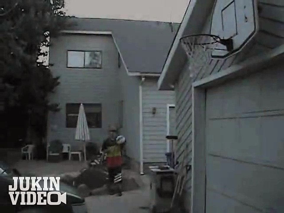 Basketball Dunk Rim Break