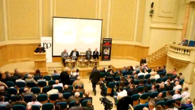 Q&A cu Larry Watts la lansarea cartii Cei dintai vor fi cei din urma - BCU, 24 04 2013