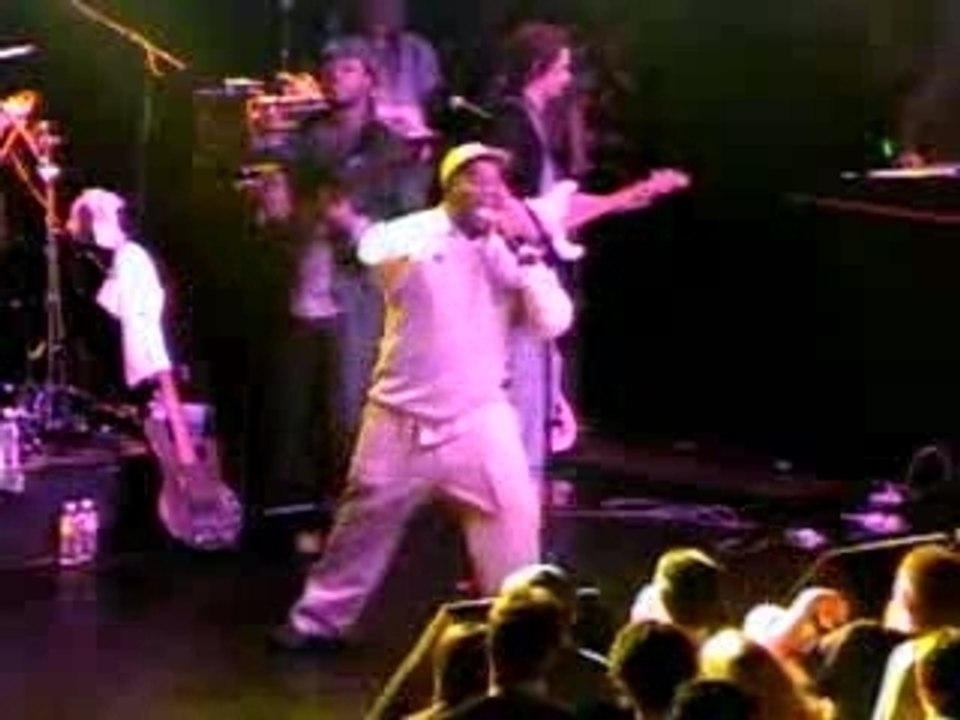 Barrington Levy - Black Roses