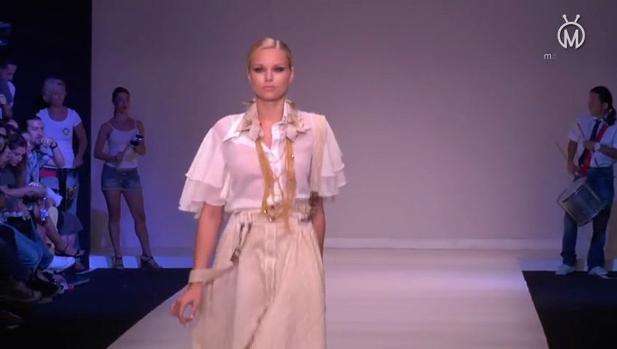 Istanbul Fashion Week Eylül 2011 - Karma 2 Defilesi