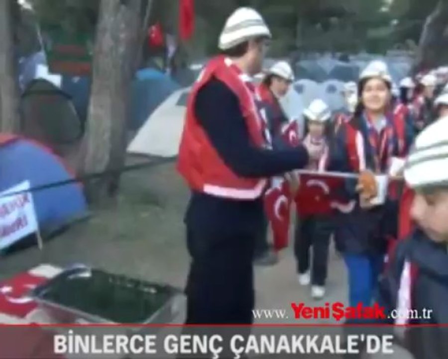 Binlerce genç Çanakkale'de