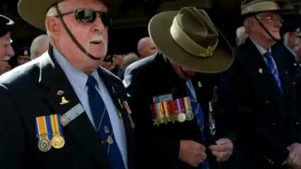 Australia, NZ remember war dead on ANZAC Day