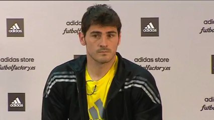 Casillas: Es difícil pensar ahora en el Atléti, teniendo que jugar el martes contra el Borussia