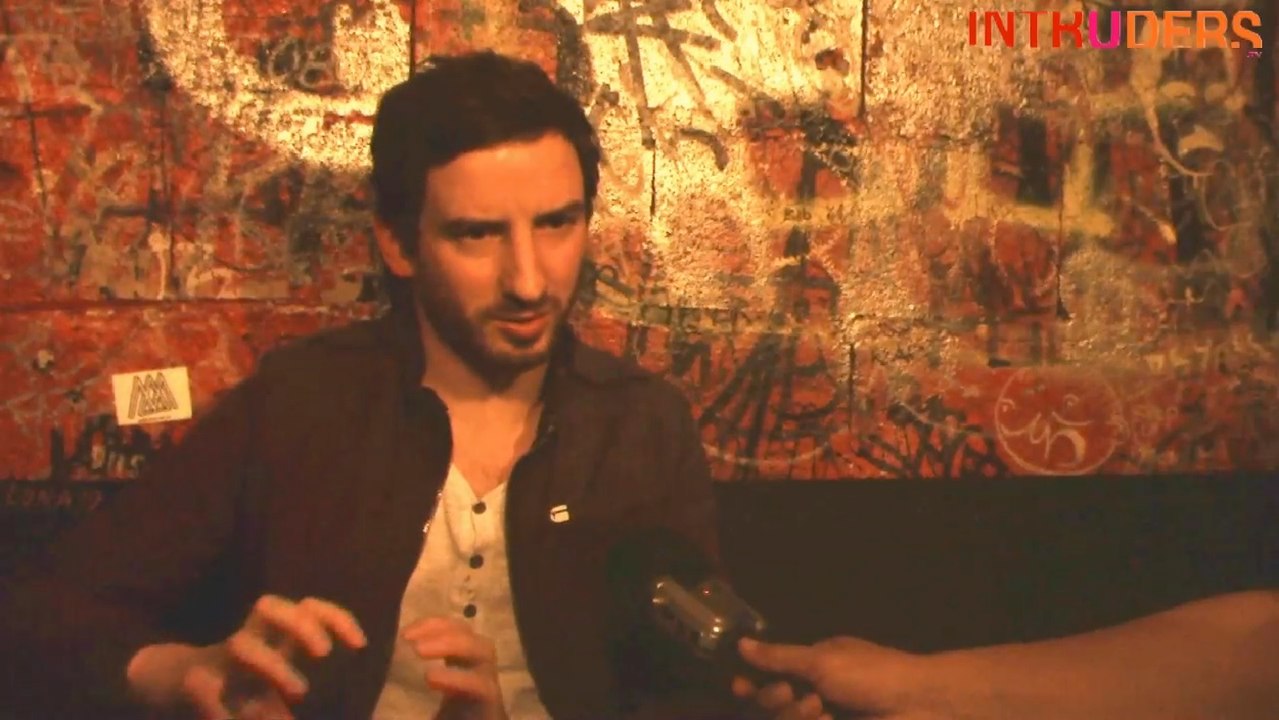 Max Cooper about 3 remixes… + an album !... coming soon