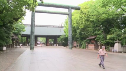 Tokyo's leafy Yasukuni shrine stirs raw emotions