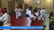 IENICERII SE BAT IN TURCIA