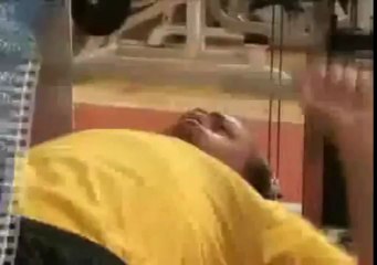 Pegadinha na academia de ''P*u duro''