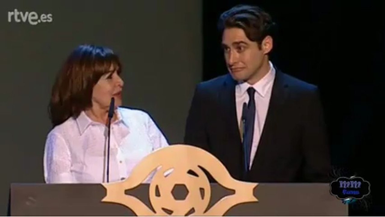 Concha y Llorenc - Presnetación premios Iris.
