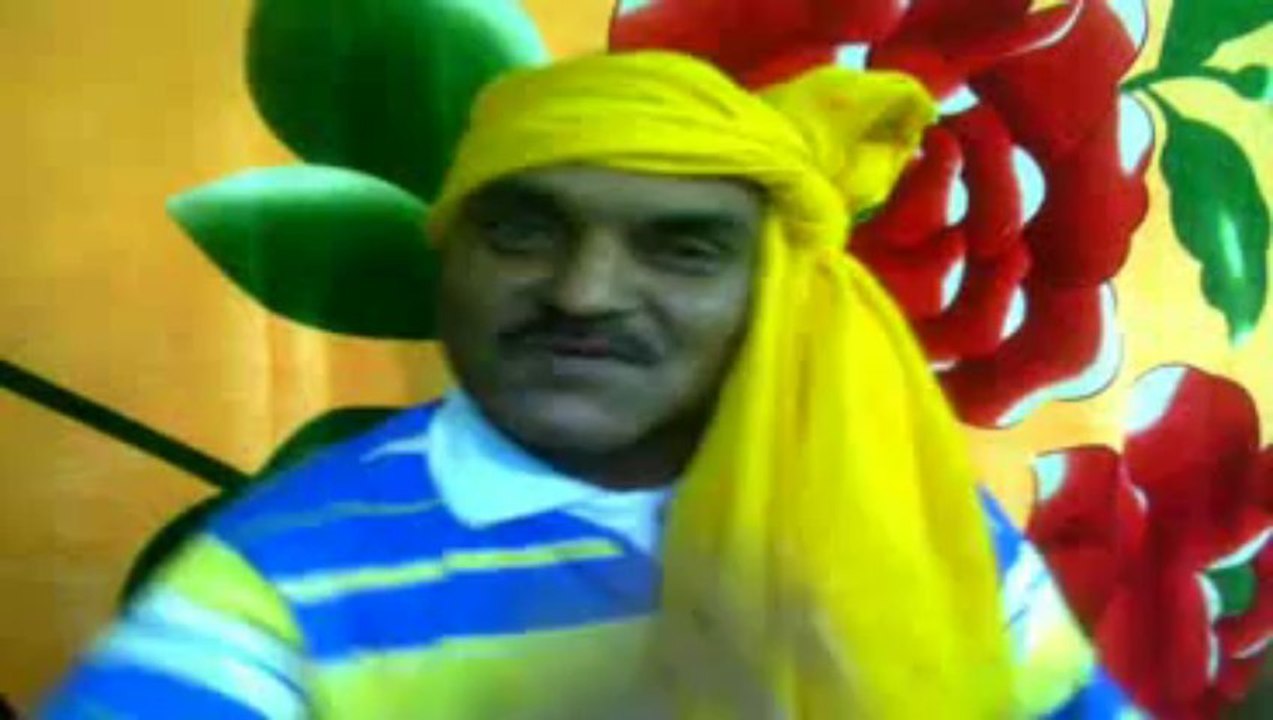 AAGE AAGE DULHA CHALE...