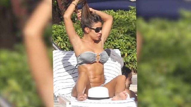 Vida Guerra's Bikini Bod Shines in Miami