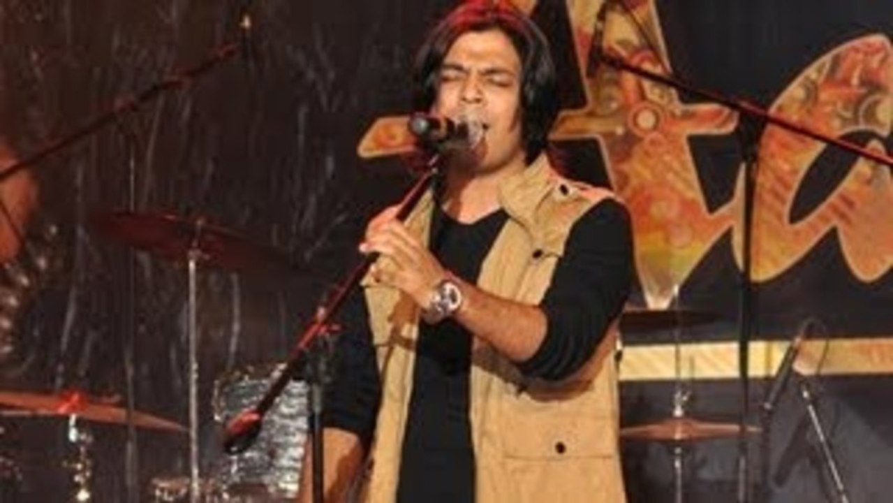 sun raha hai live