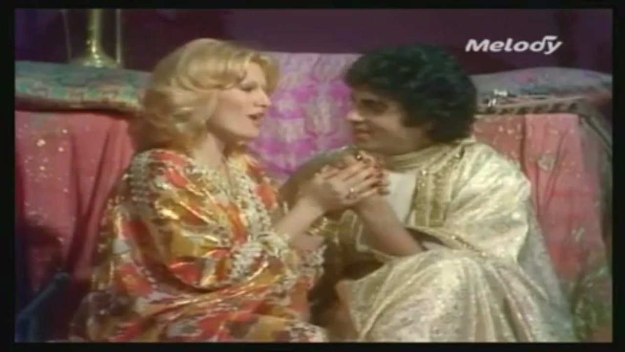 Aida Pekkan en duo avec Enrico Macias - je t'apprendrai l'amour HQ (Tele Melody)