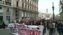 Espagne: manifestation aux abords du Congrès à Madrid