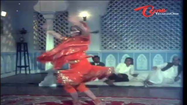 Iddaru Iddare Songs - Mullalo Unnadhi - Manjula - Sobhan Babu