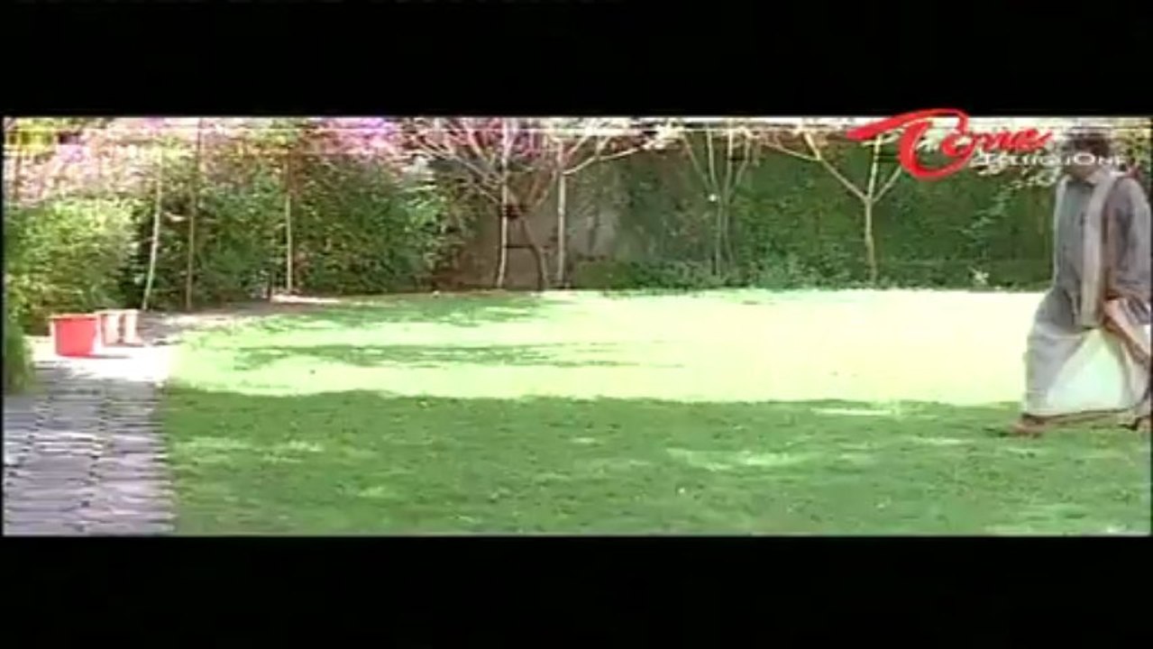 Sri Hari Kisses Buffalo  Hilarious Comedy Scene