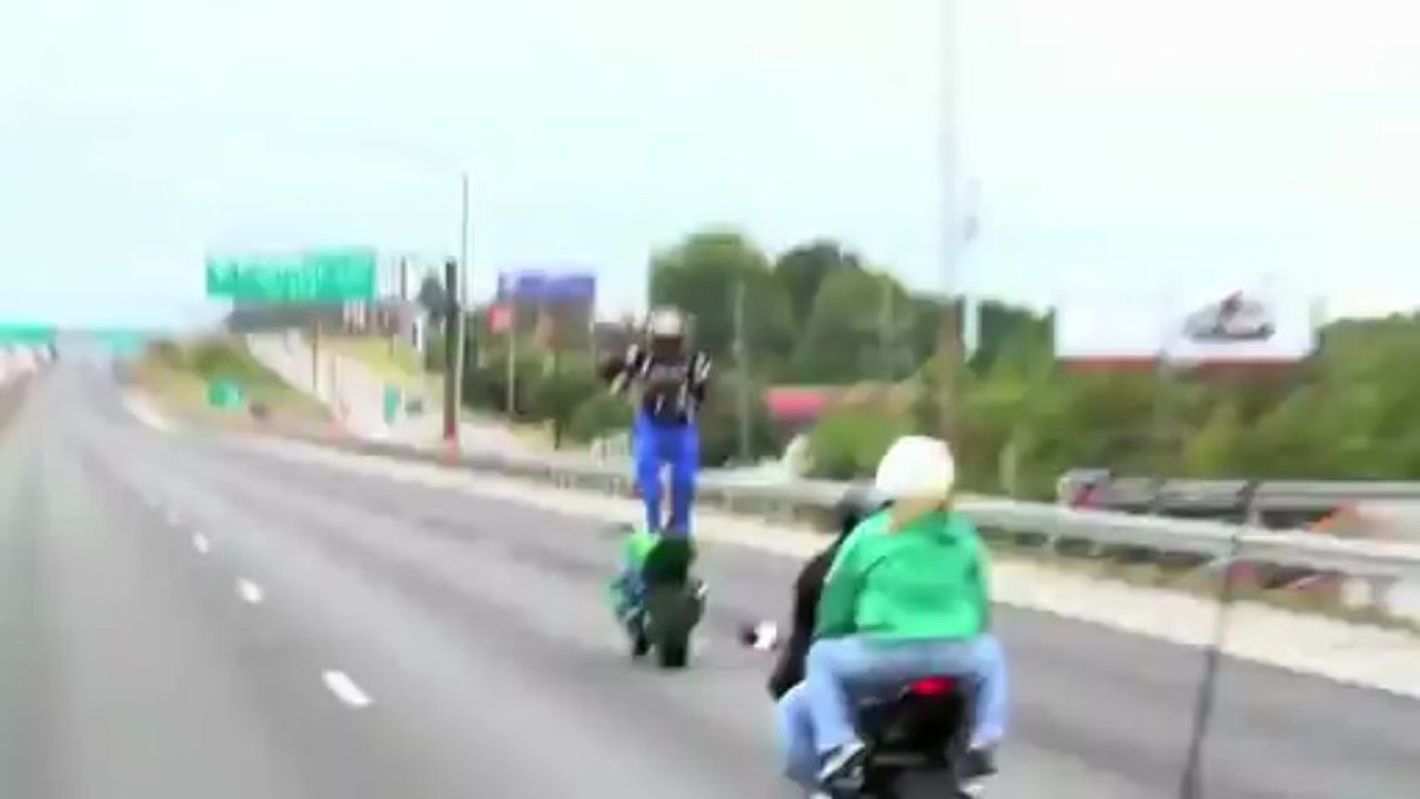 Sport,zZz Bike Stunt ......utorrentmusic.blogspot.com